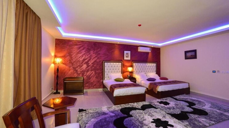 Standard Family Room 